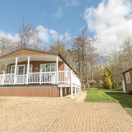 Betty'S Lodge Swarland Exterior photo